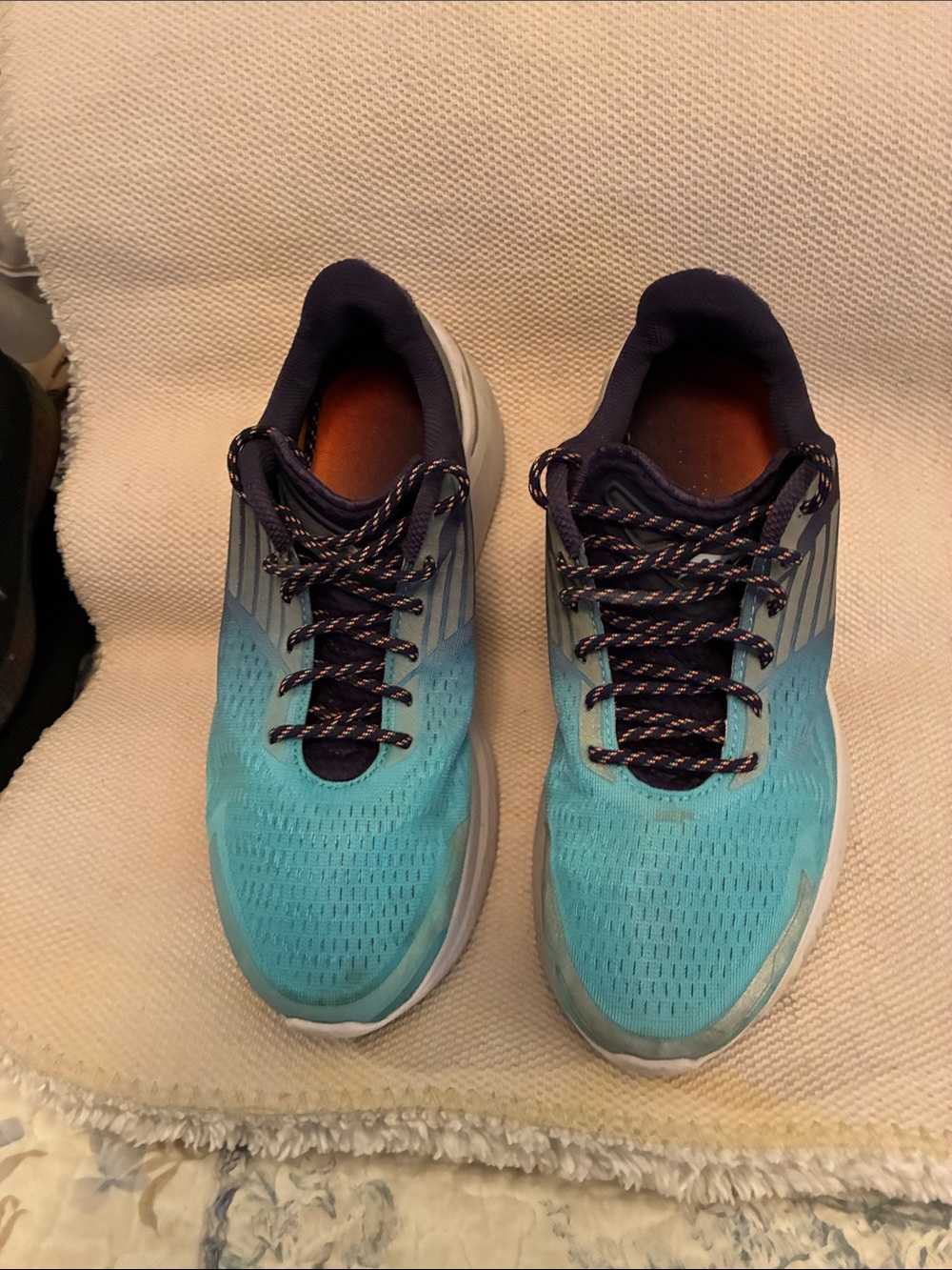 Saucony Endorphin Shift 3 Men's Athletic Running Shoes in Teal and Navy size 9